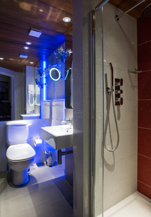 Henley House Hotel London - Bathroom