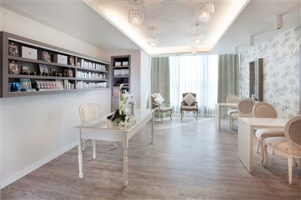 Dorsett Shepherds Bush - Spa reception