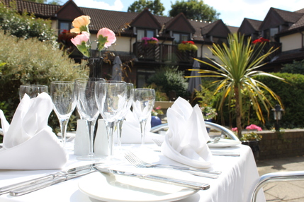 Brook Kingston Lodge Hotel - Courtyard Garden