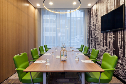 Hampton by Hilton London Waterloo - Boardroom