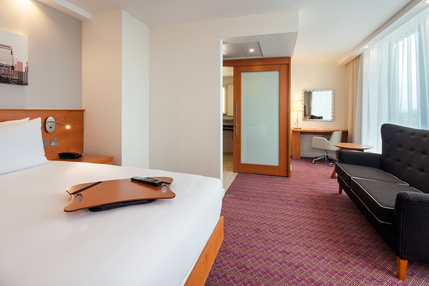 Hampton by Hilton London Waterloo - Hilton King Room