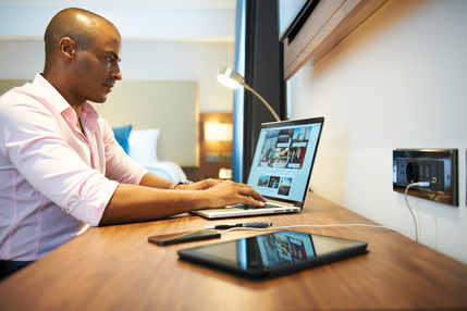 Amba Hotel Charing Cross - Room Connectivity