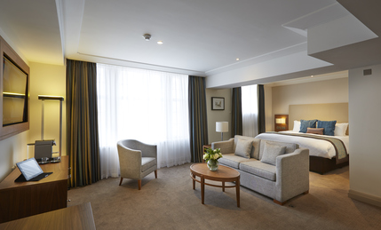 Amba Hotel Charing Cross - Studio Suite
