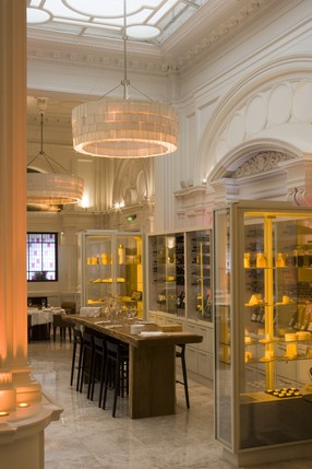 Andaz Liverpool Street Hotel - 1901 Cheese and Wine Table