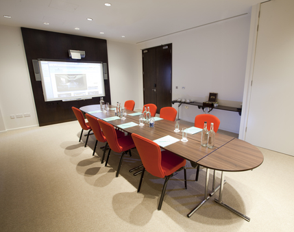 Dorsett Shepherds Bush - Meeting room