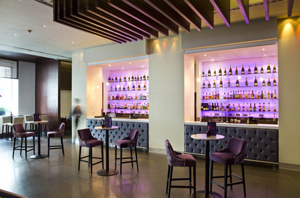 The Cumberland Hotel - a Guoman Hotel - Momentus Bar