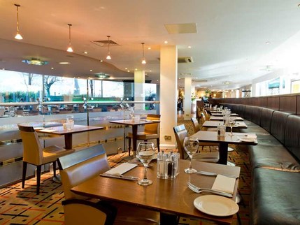 Leonardo Hotel London Heathrow Airport - Restaurant