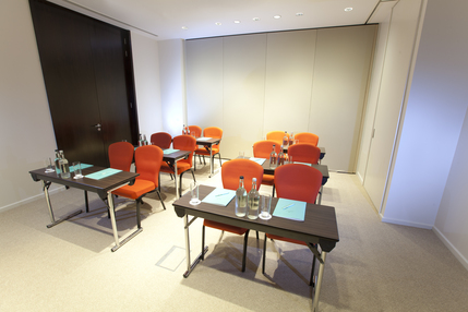 Dorsett Shepherds Bush - Meeting room