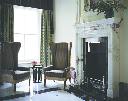 Langham Hotel London - Lobby Fireplace