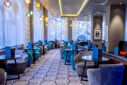 Hilton London Olympia Hotel - Society Bar
