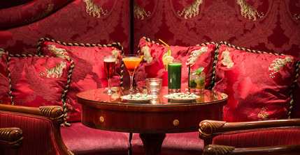 The Bentley Hotel London - Cocktails in the Bar