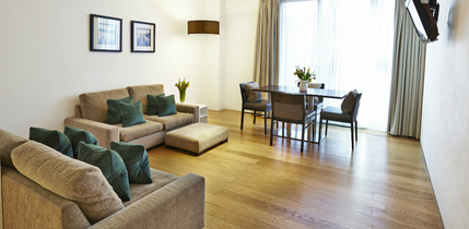 Go Native London Bridge Apartments - Apartment