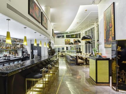 Crowne Plaza London-Battersea - Lobby bar