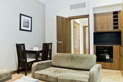 Presidential Kensington Apartments - Executive suite