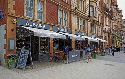 Hilton London Hyde Park Hotel - Aubaine Restaurant