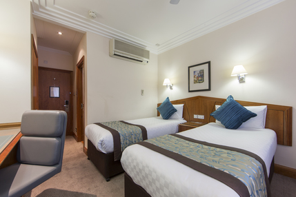 Thistle City Barbican Hotel -