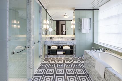 The Beaumont Hotel - Bathroom