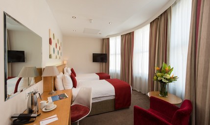 The Park International Hotel -