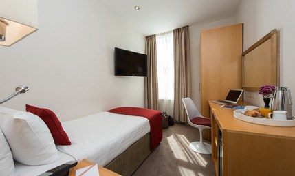 The Park International Hotel -