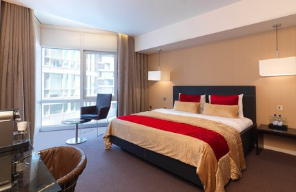 Radisson Blu Edwardian New Providence Wharf -